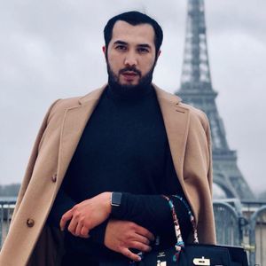 Meet your Posher, Bernard